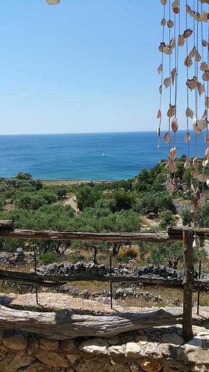 La Torre di Merlino Patù Esterno foto